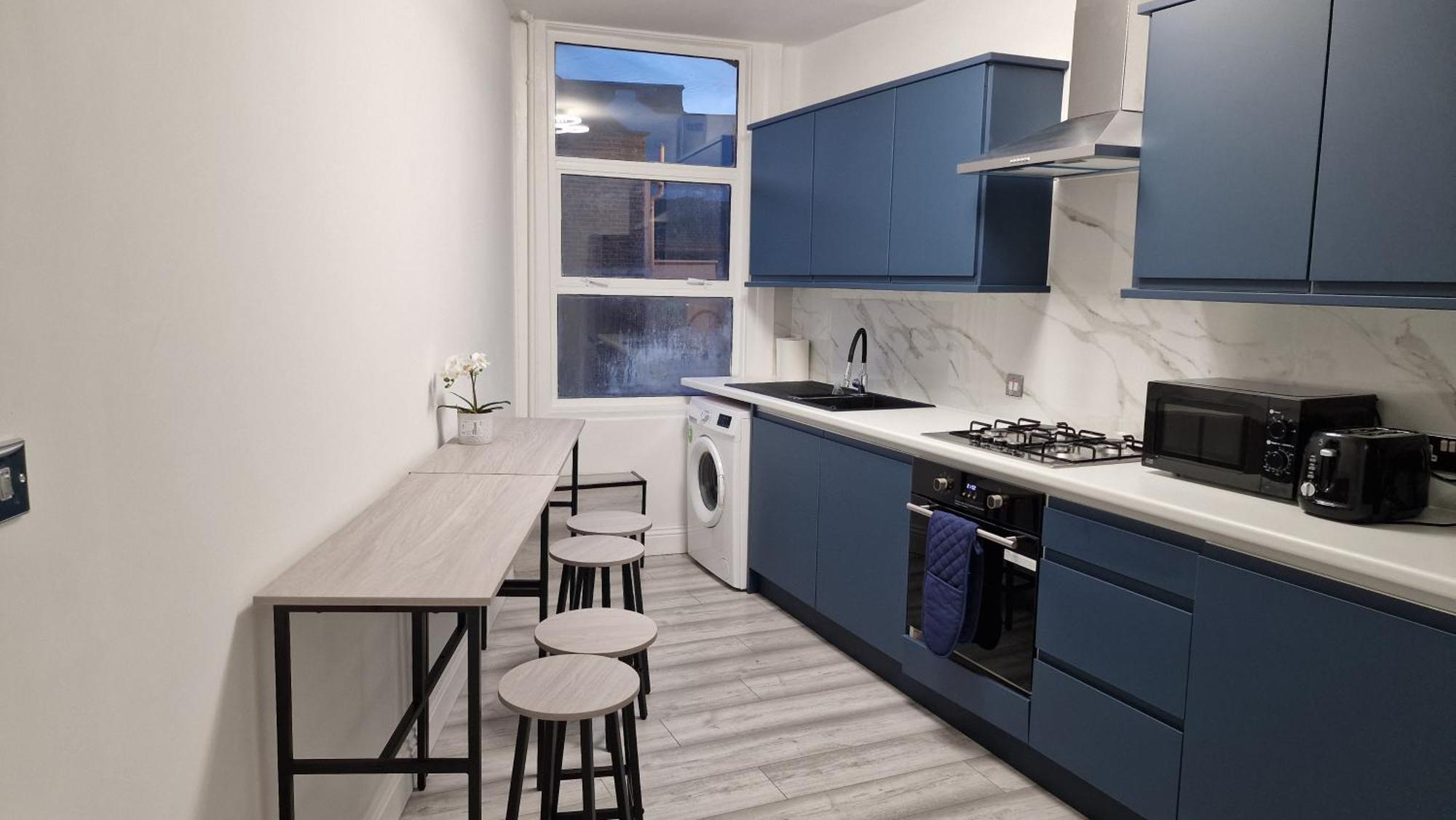 London Stratford 4 Bed Apartment Bagian luar foto