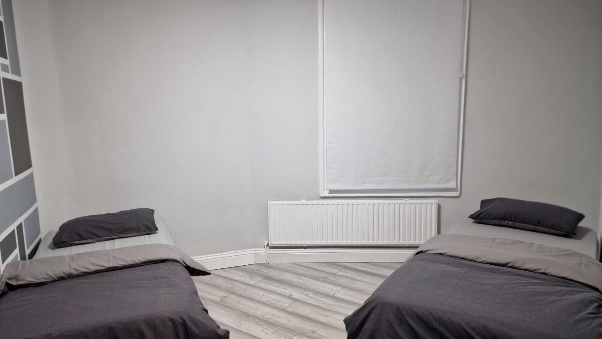 London Stratford 4 Bed Apartment Bagian luar foto